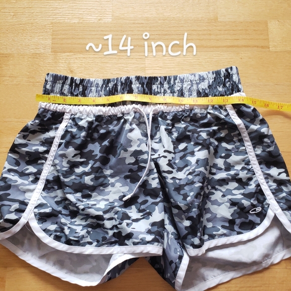 Champion Shorts - Picture 4 of 6